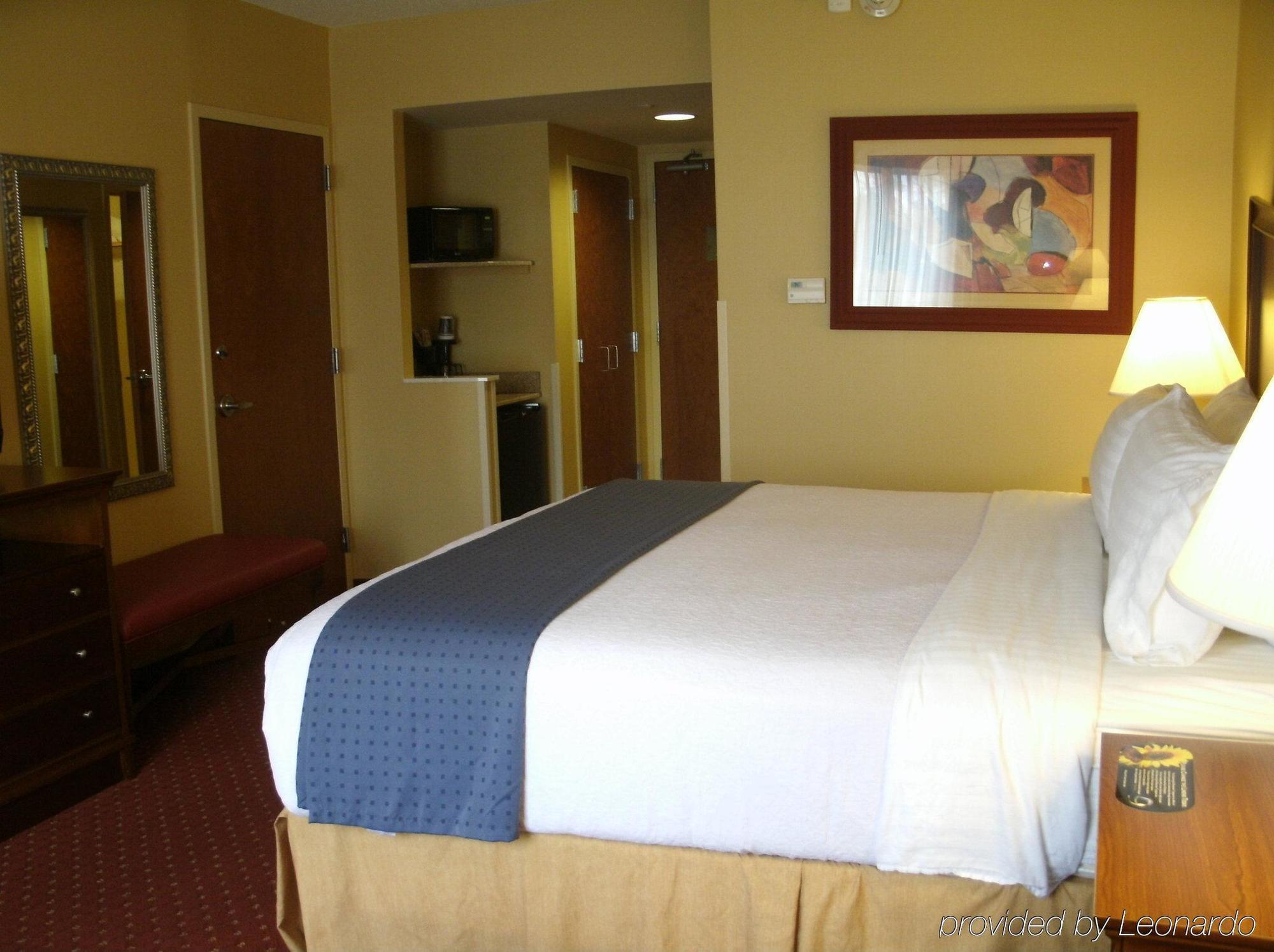 Holiday Inn Rocky Mount I-95 @ Us 64 By Ihg Exteriér fotografie