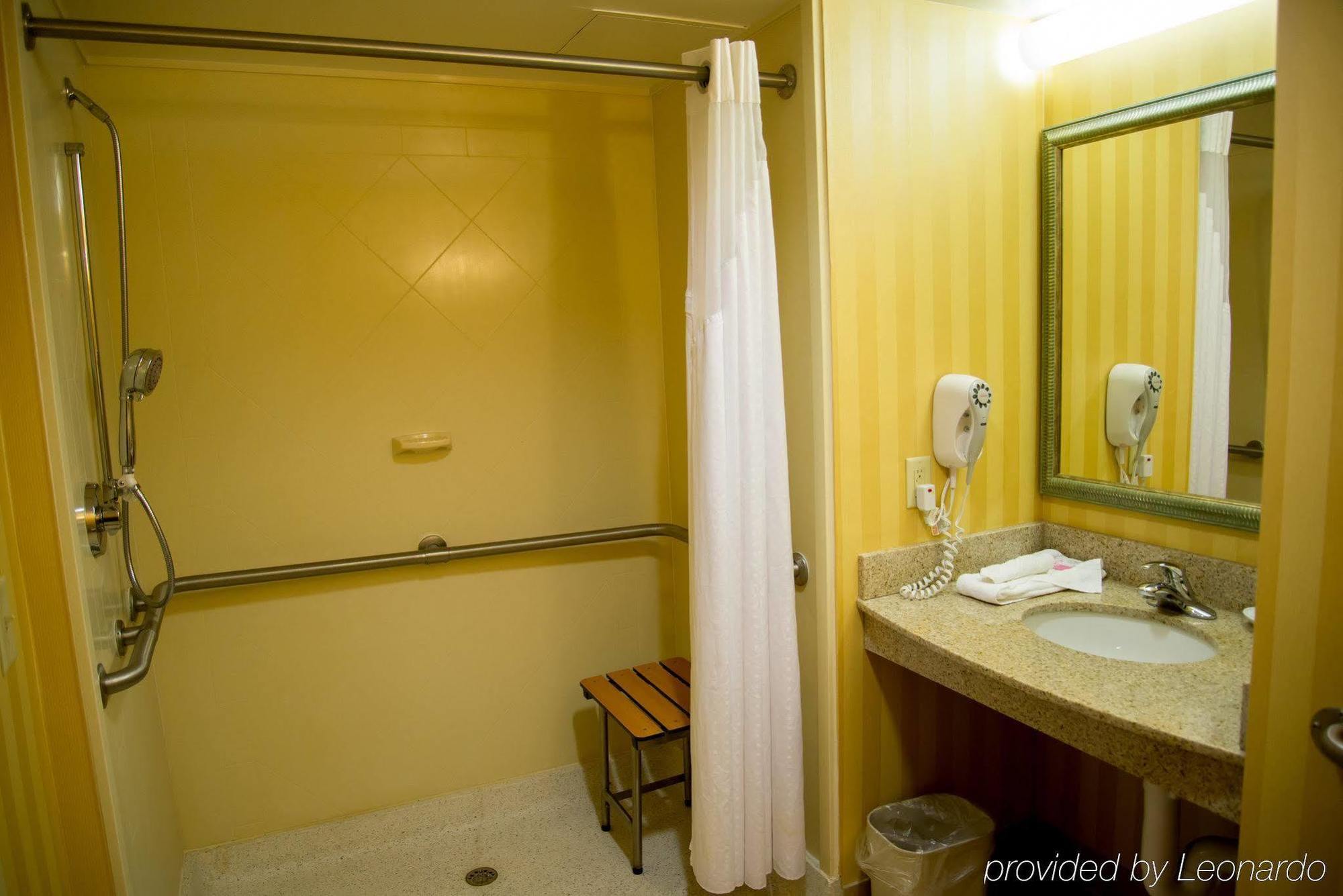 Holiday Inn Rocky Mount I-95 @ Us 64 By Ihg Exteriér fotografie